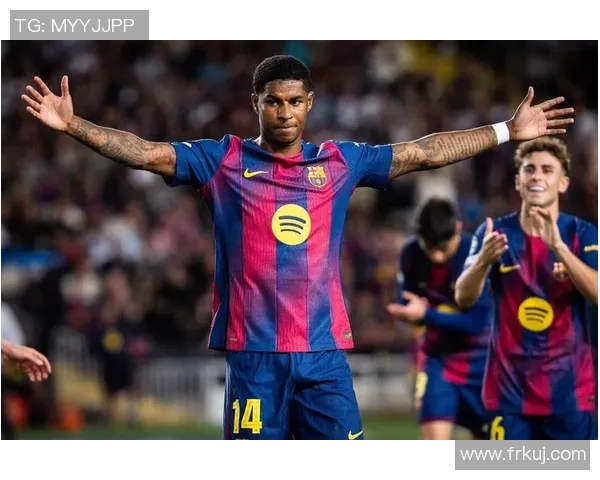 拉什福德在曼联青训中的公益形象与职业生涯状态的起伏分析