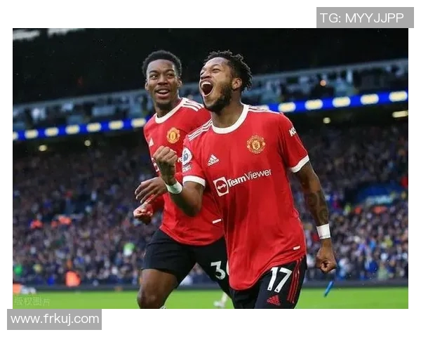 克里赫利兹联波兰老将的传奇职业生涯与球队贡献探讨