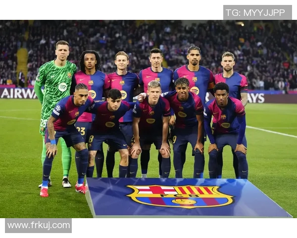 蒋圣龙的成长之路：从青涩少年到足球场上的闪耀明星