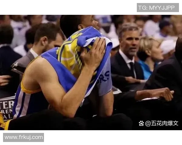 勇士队继续摆烂，球迷质疑管理层决策不力