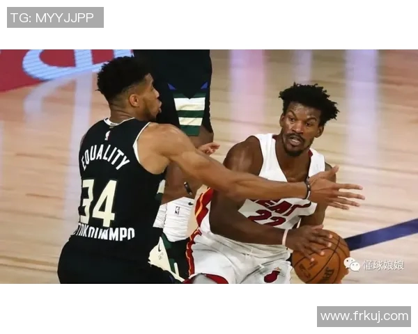 雄鹿队季后赛备战全力进行,东部前景引人期待 雄鹿队季后赛备战全力进行,东部前景引人期待